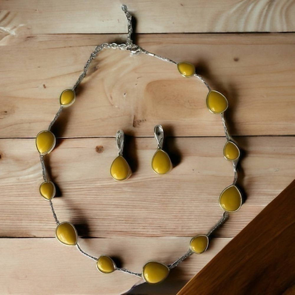 Yellow Necklace with Matching Earrings - Silver Tone